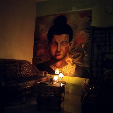 Funk Monk Hostel Ауровиль Экстерьер фото