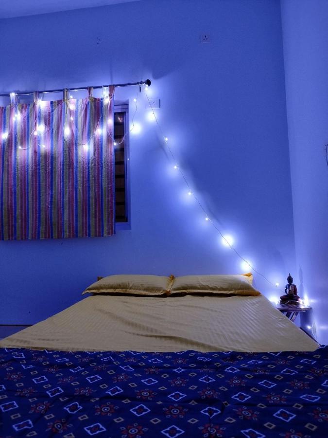 Funk Monk Hostel Ауровиль Экстерьер фото
